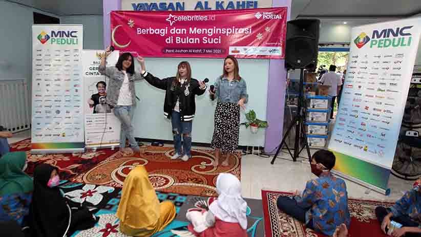 MNC Peduli dan Celebrities.id Berbagi Momen Spesial Ramadan bersama Anak Yatim - Bagian 4