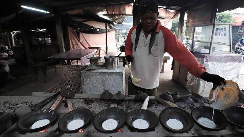 Berburu Kue Serabi Khas Betawi untuk Berbuka Puasa - Bagian 2