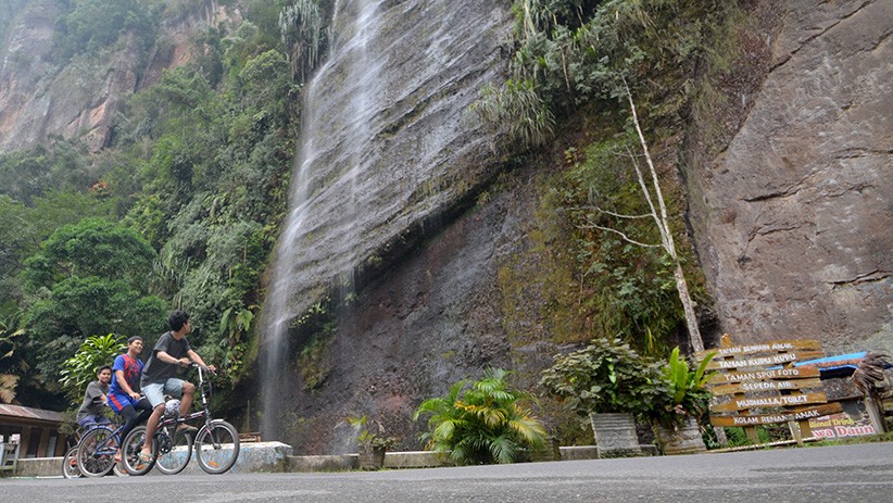 Libur Lebaran, Objek Wisata di Zona Kuning Covid Sumbar Tetap Buka