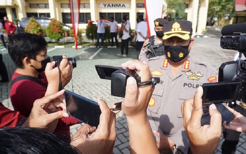 title Hanya Angkutan Sembako dan BBM yang Diizinkan Melintas di Kalsel Hanya Angkutan Sembako dan BBM yang Diizinkan Melintas di Kalsel