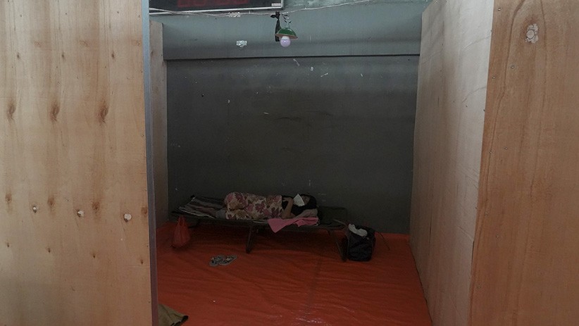 Satgas Covid-19 Banyumas Karantina 25 Pemudik di GOR Satria Purwokerto - Bagian 3