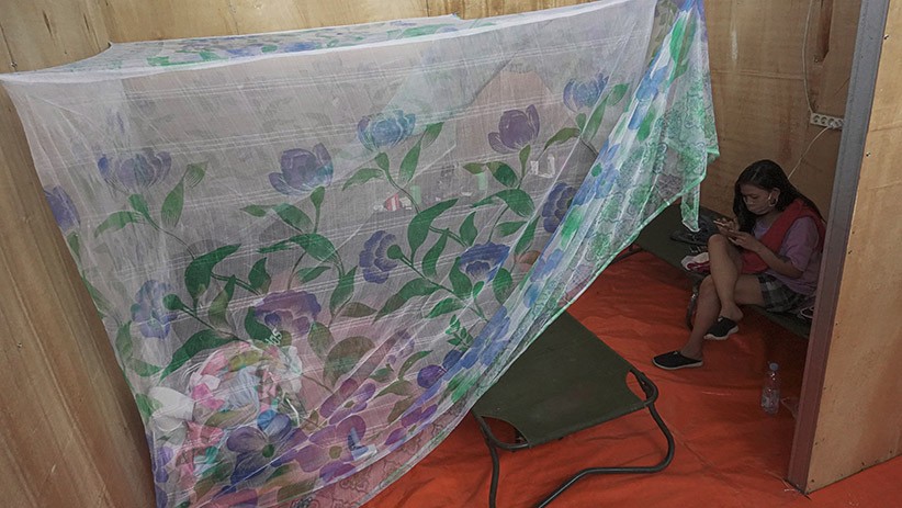 Satgas Covid-19 Banyumas Karantina 25 Pemudik di GOR Satria Purwokerto - Bagian 1