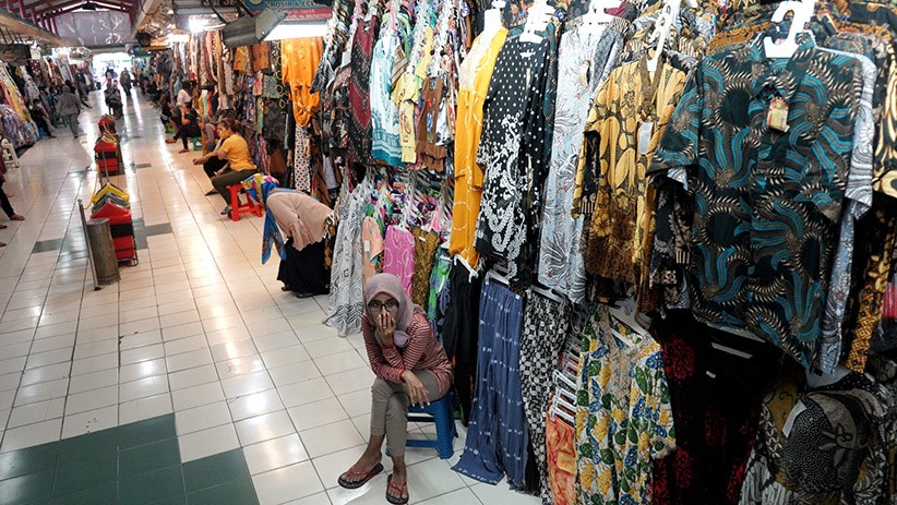 Sambut Lebaran, Pedagang Batik Pasar Beringharjo Yogyakarta Tambah Stok Dagangan