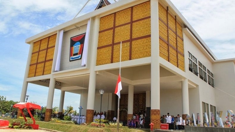 Banyak Persoalan, Ketua DPRD Kota Padang Minta Kursi Wawako Segera Diisi