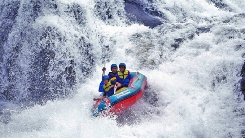 Tim SAR Lanjutkan Pencarian Turis Amerika Hilang saat Rafting di Sungai Ayung Ubud