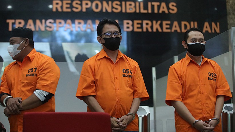 Bareskrim Sita Uang Ratusan Juta dari Brankas Pribadi Bupati Nganjuk - Bagian 2