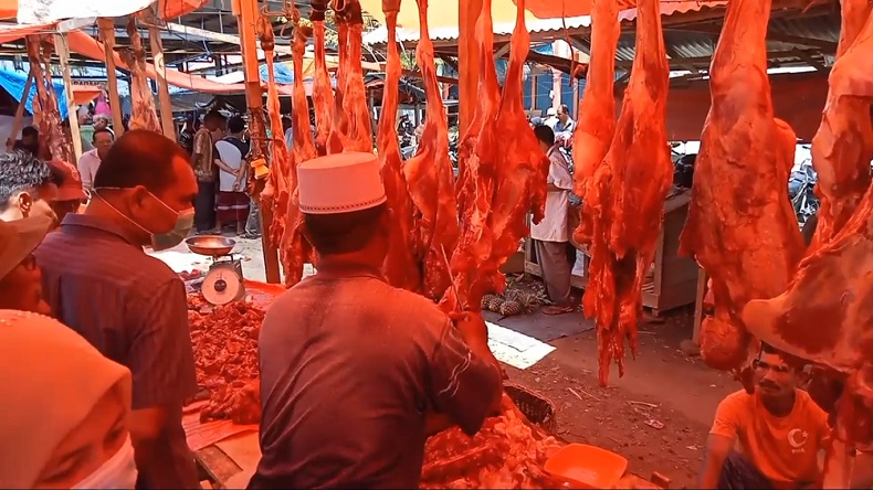 Sepi Pemudik, Pedagang Daging Sapi di Aceh Kehilangan Omzet