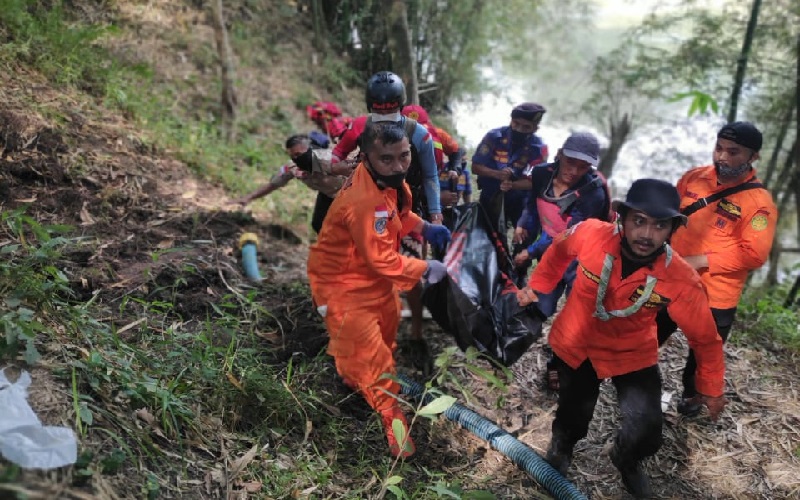 Pemancing yang Tenggelam di Sungai Cimanuk Garut Ditemukan Meninggal