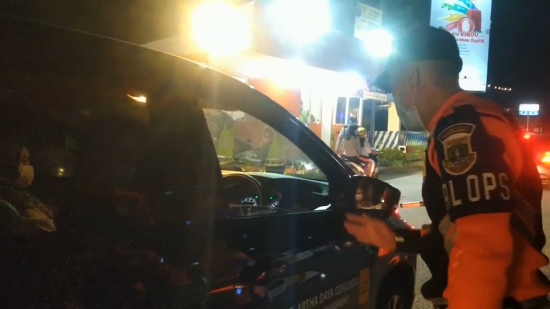 Halau Pemudik Nakal Tujuan Lampung, Polisi Perketat Pos Penyekatan Merak