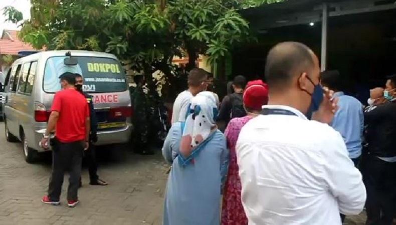 Warga Perumahan Mewah Digegerkan Penemuan Mayat Karyawan Bank