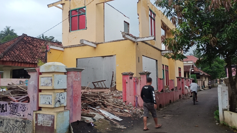 Sedih, Tak Ada Kegiatan dan Perayaan Lebaran di Desa Miliarder Kuningan 