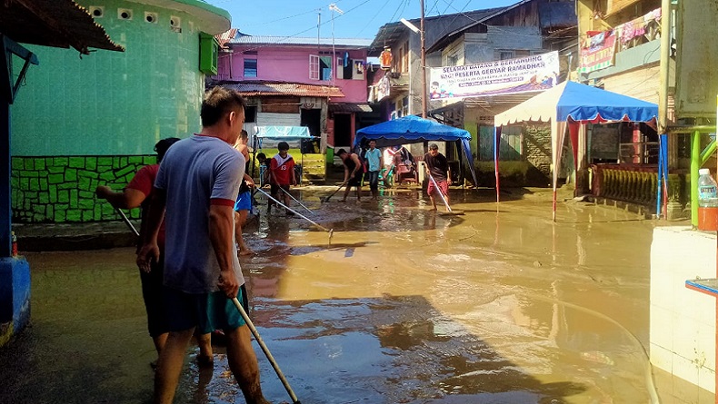 Hari Pertama Lebaran, Kampung Aur Medan Terendam Banjir