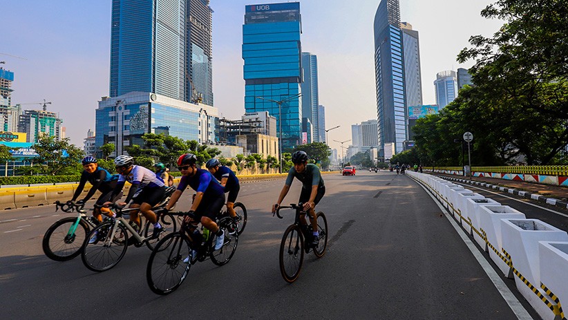 Menikmati Suasana Sepi Kota Jakarta dengan Bersepeda - Bagian 1
