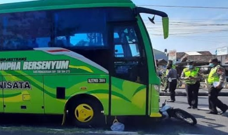 Bus Pariwisata Tabrak Motor di Ring Road Utara Sleman, Dua Lansia Tewas