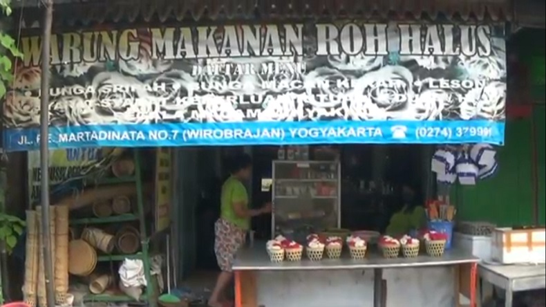 Warung Makanan Roh Halus di Sekitar Kuburan Yogyakarta Ramai Didatangi Pelanggan