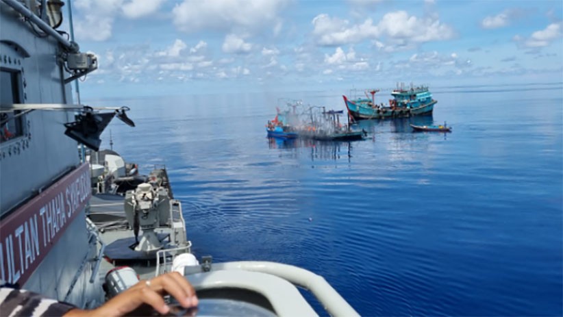 Kapal Nelayan Terbakar di Tengah Laut Natuna, 27 ABK Diselamatkan TNI AL - Bagian 2