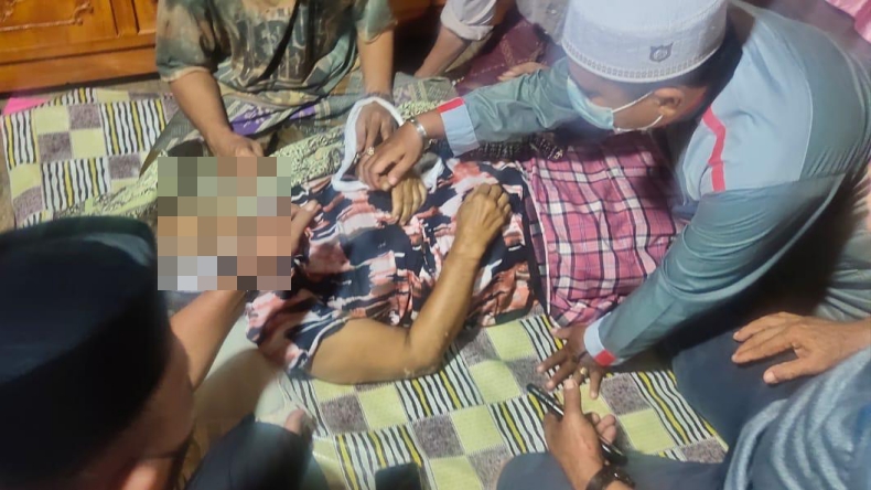 title Rapikan Stop Kontak, Nenek di Wajo Tewas Tersetrum Rapikan Stop Kontak, Nenek di Wajo Tewas Tersetrum