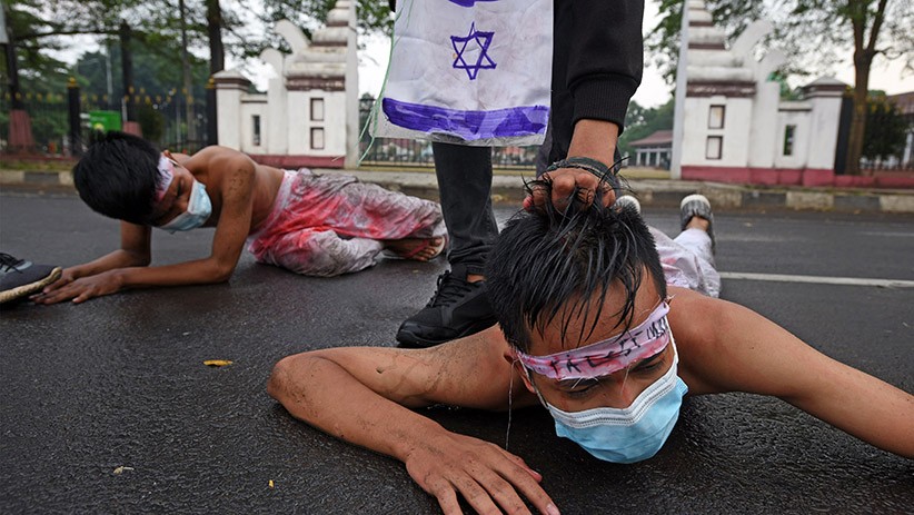 Aksi HMI Bakar Bendera Israel - Bagian 2