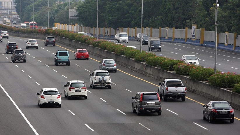 95.000 Kendaraan Masuk Jakarta - Bagian 1