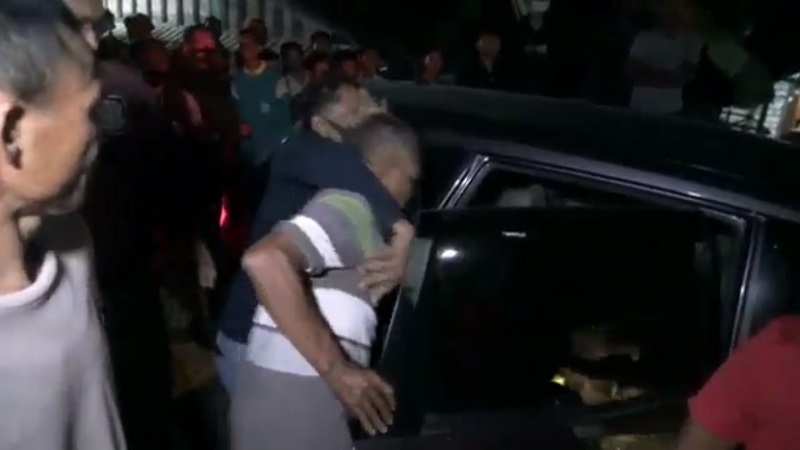 Tangkap Pasangan Selingkuh, Ratusan Warga di Tuban Marah Rusak Balai Desa