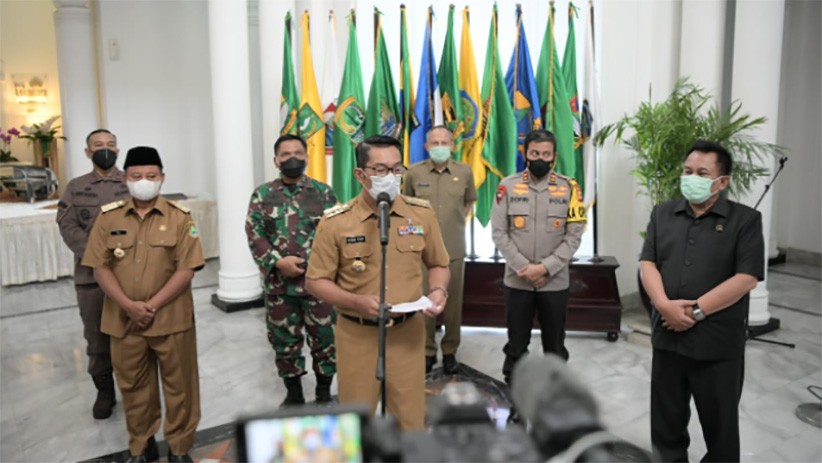 Gubernur Jabar Siapkan Strategi Penguatan Rumah Sakit Rujukan COVID-19 - Bagian 4