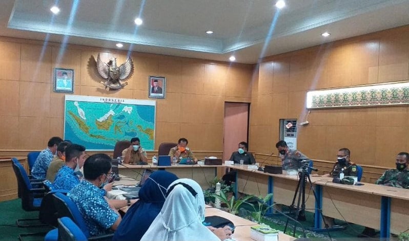 title Arus Balik, Bupati Belitung Wajibkan Rapid Test Antigen Acak Pemudik Arus Balik, Bupati Belitung Wajibkan Rapid Test Antigen Acak Pemudik