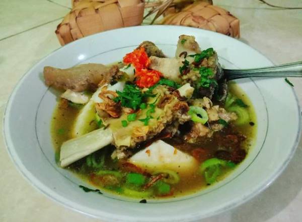 5 Tempat Kuliner di Makassar Sulawesi Selatan, Sajian Khas Bikin Perut Keroncongan