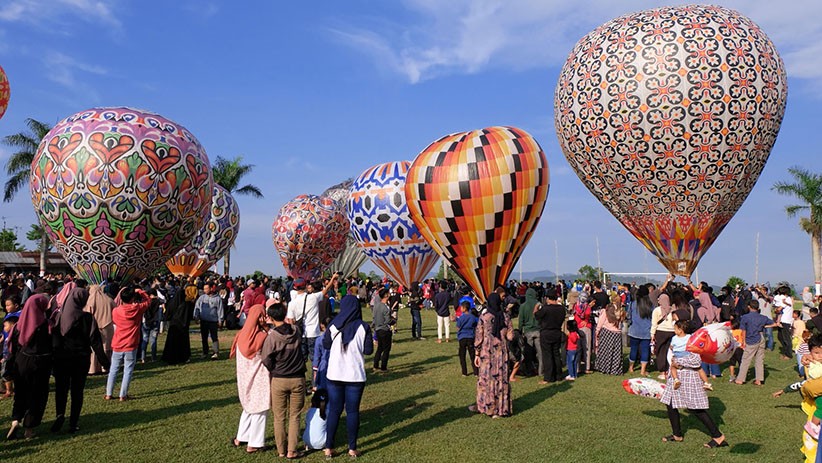 Tradisi Syawalan Balon Udara, Ganjar: Nggak Usah Dilarang tapi Diikat