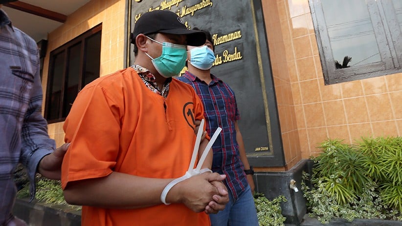 Dokter Palsu Ini Beroperasi Sejak 2015 di Blitar, Omzet Rp1,5 Juta Per Hari - Bagian 1