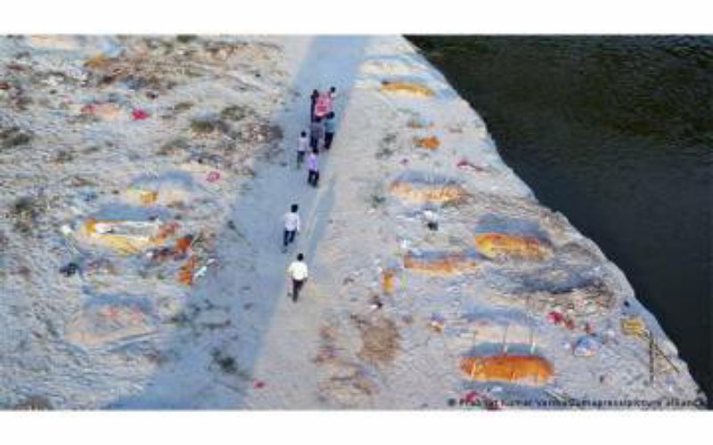 Menyeramkan, Ratusan Jenazah Pasien Covid-19 Muncul dari Kuburan akibat Banjir