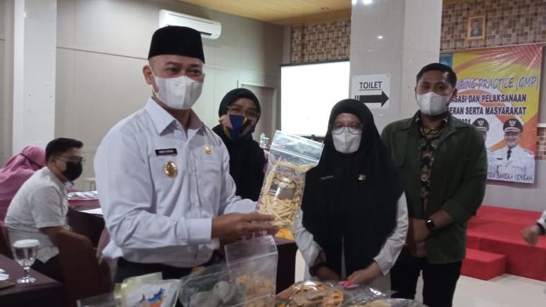 title Tingkatkan Kepercayaan Konsumen, 40 IKM Bangka Tengah Ikuti Pelatihan Tingkatkan Kepercayaan Konsumen, 40 IKM Bangka Tengah Ikuti Pelatihan