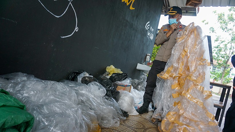 Diterbangkan Liar, Puluhan Balon Udara Diamankan Aparat Polres Pekalongan Kota - Bagian 2