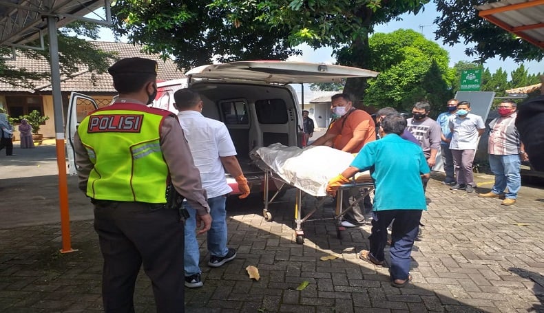 Lama di Toilet, Karyawan Swasta di Purwakarta Ditemukan Meninggal Tertelungkup