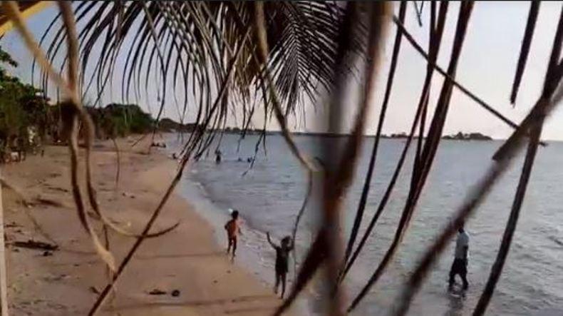 Pantai Bondo Jepara, Tawarkan Pesona Ketenangan dan Kejernihan 