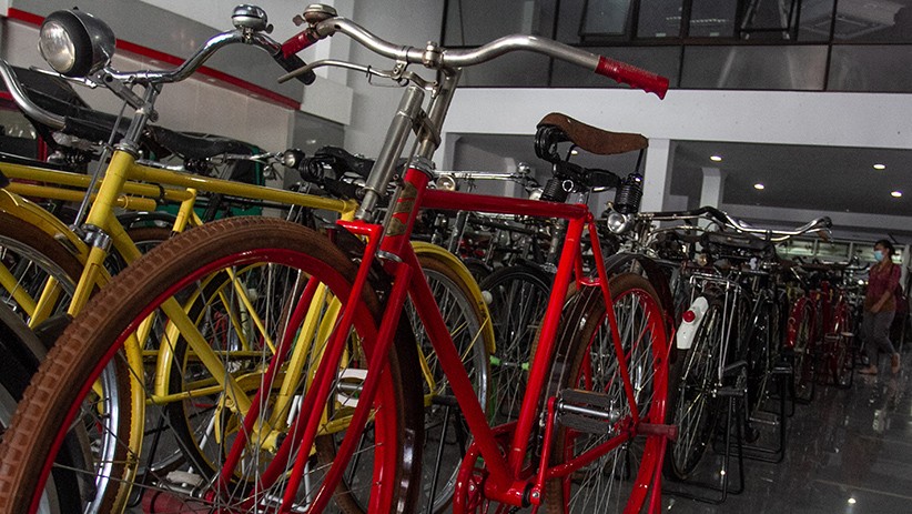 Melihat Koleksi Ratusan Sepeda hingga Mobil Klasik di Yogyakarta - Bagian 2