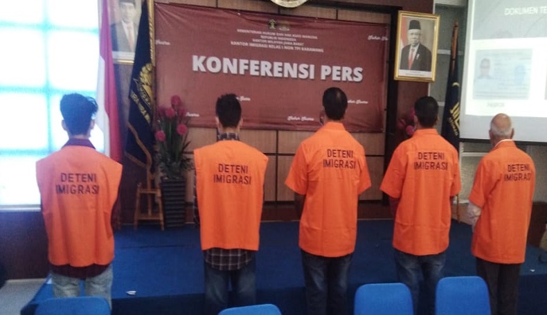 Palsukan Dokumen untuk ke Jepang, 5 WNA India Ditangkap di Karawang