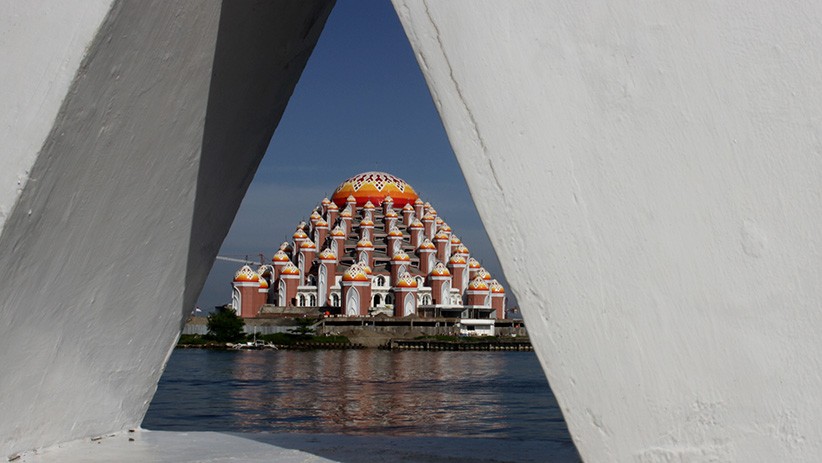 Masjid 99 Kubah di Makassar Ditarget Bisa Difungsikan September 2021