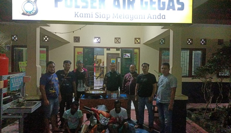 title Rumah Pedagang Sate di Bangka Selatan Dibobol Maling, Burung Murai dan Ponsel Dicuri Rumah Pedagang Sate di Bangka Selatan Dibobol Maling, Burung Murai dan Ponsel Dicuri