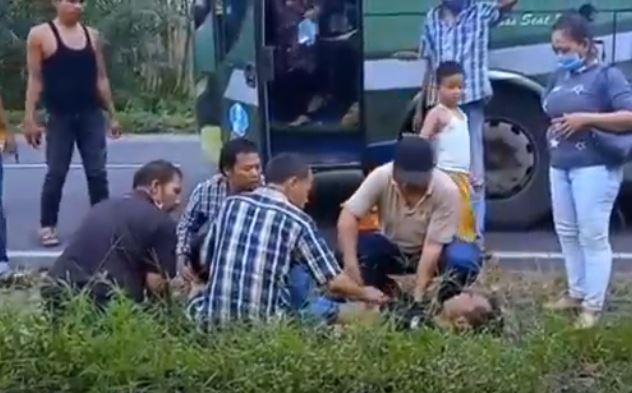 Viral Sopir Bus ALS Pingsan lalu Meninggal saat Sedang Mengemudi di Jalinsum Lampung
