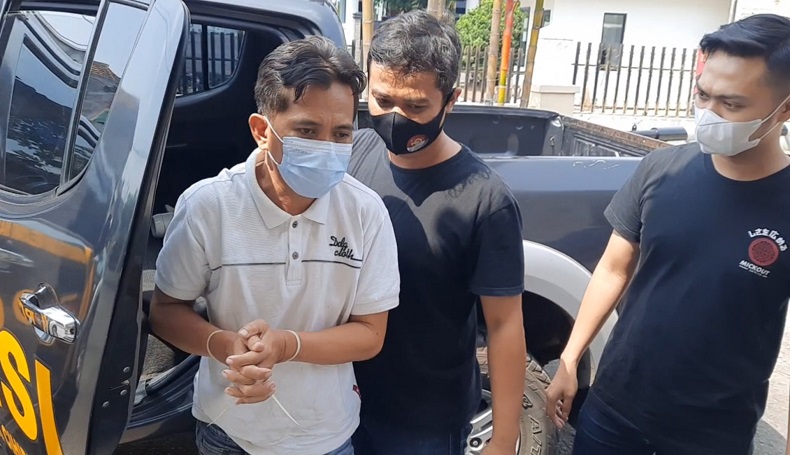 Tak Punya Ongkos Pulang ke Bekasi, Perantau Nekat Tipu Korban dengan Perhiasan Emas Palsu