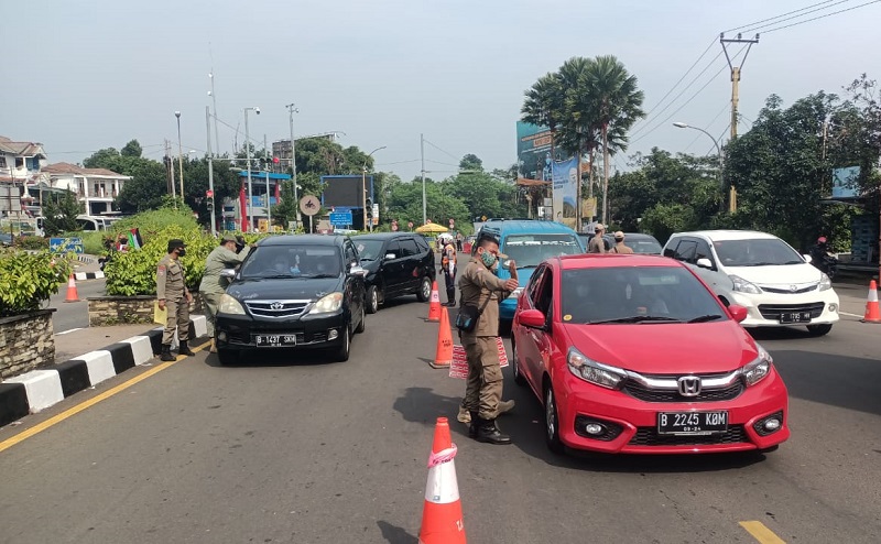 title Kasus Varian Omicron Mengganas, Ridwan Kamil Dukung Polisi Giatkan Razia Prokes Kasus Varian Omicron Mengganas, Ridwan Kamil Dukung Polisi Giatkan Razia Prokes