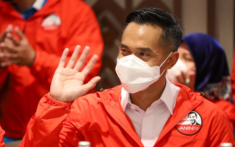 Diantar Tim Sukses, Anindya Bakrie Daftar Calon Ketua Umum Kadin - Bagian 3