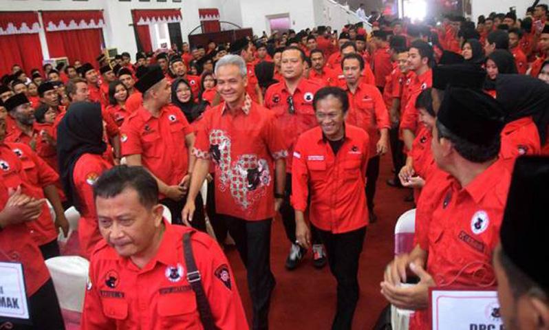Kandang Banteng Memanas, Kader PDIP Jateng Saling Sindir soal Deklarasi Dukung Ganjar Capres