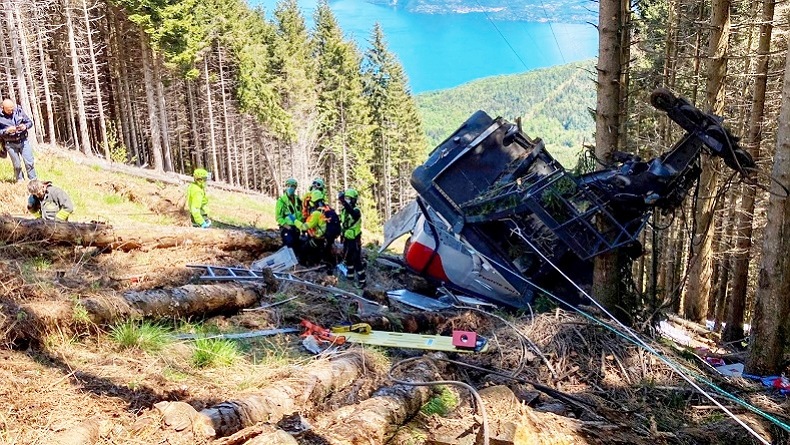 Kereta Gantung Jatuh, 5 Warga Israel Tewas