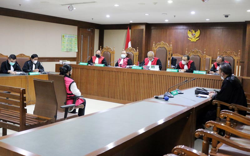 Maria Pauline Lumowa Sang Pembobol Bank BNI Divonis 18 Tahun Penjara - Bagian 5