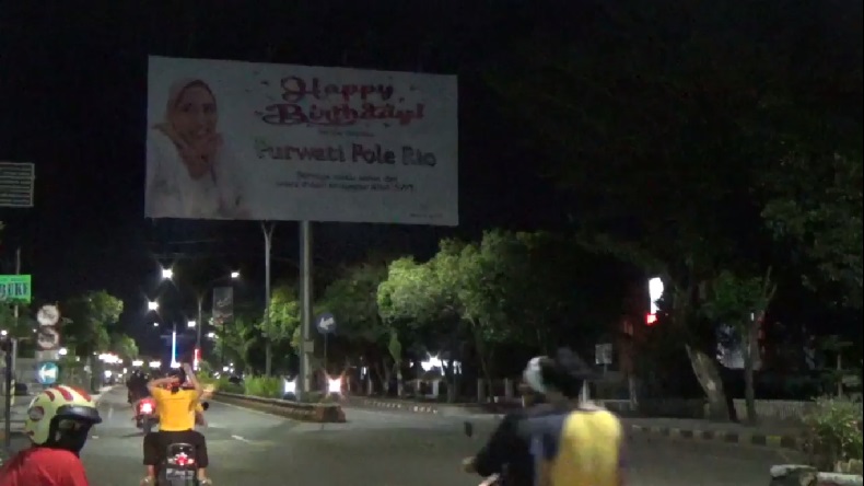 Romantis, Surprise Ulang Tahun untuk Dokter Cantik di Palopo Viral di Medsos