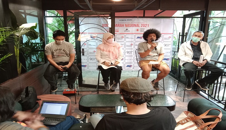 title Peduli Sesama, Pendukung Arsenal Donor Darah Serentak di 59 Kota se-Indonesia  Peduli Sesama, Pendukung Arsenal Donor Darah Serentak di 59 Kota se-Indonesia