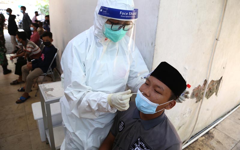 90 Santri di Surabaya Jalani Swab PCR Sebelum Mondok  - Bagian 2