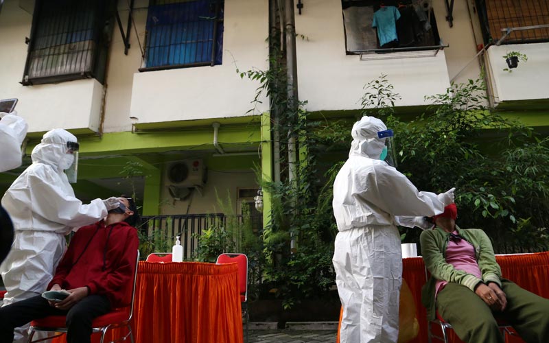 Tes PCR Digelar di Rusun Penjaringansari Surabaya Setelah Belasan Penghuni Terpapar Covid-19 - Bagian 3