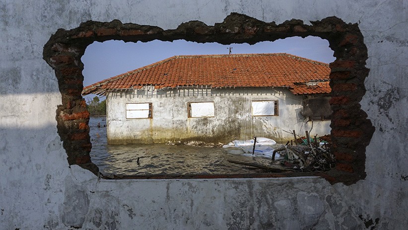 Banjir Rob Rendam Permukiman Warga Pekalongan, Rumah Ditinggal Pemilik - Bagian 1